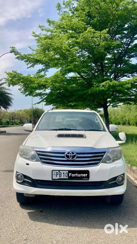 Toyota Fortuner 2012 Diesel Well Maintained