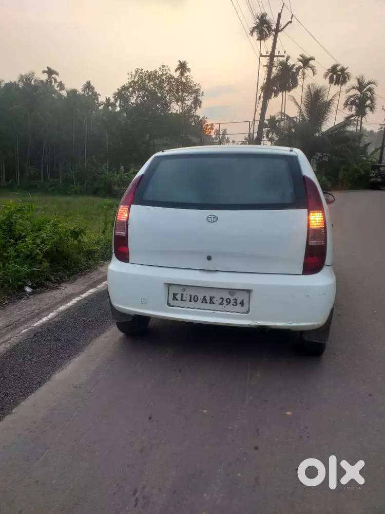 2012 Tata Indica V2