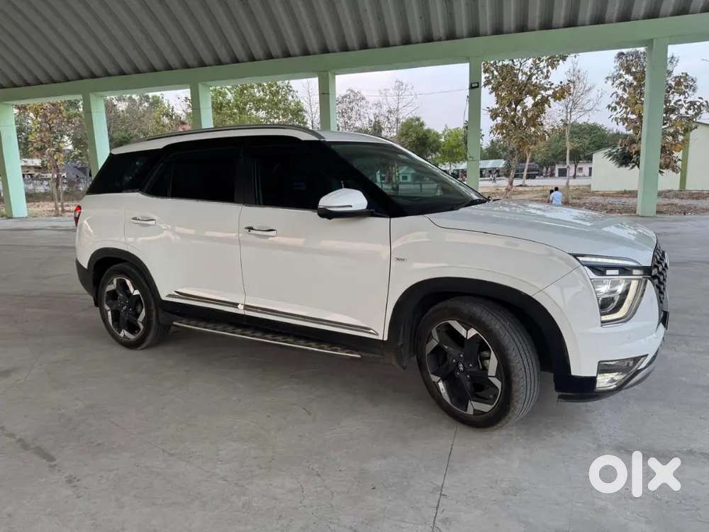 Hyundai Alcazar 2022 Petrol 32000 Km Driven