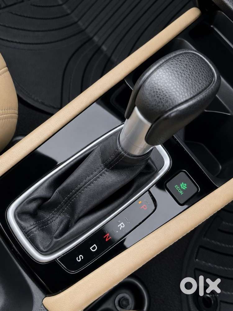 Honda City V Petrol Cvt, 2022, Petrol