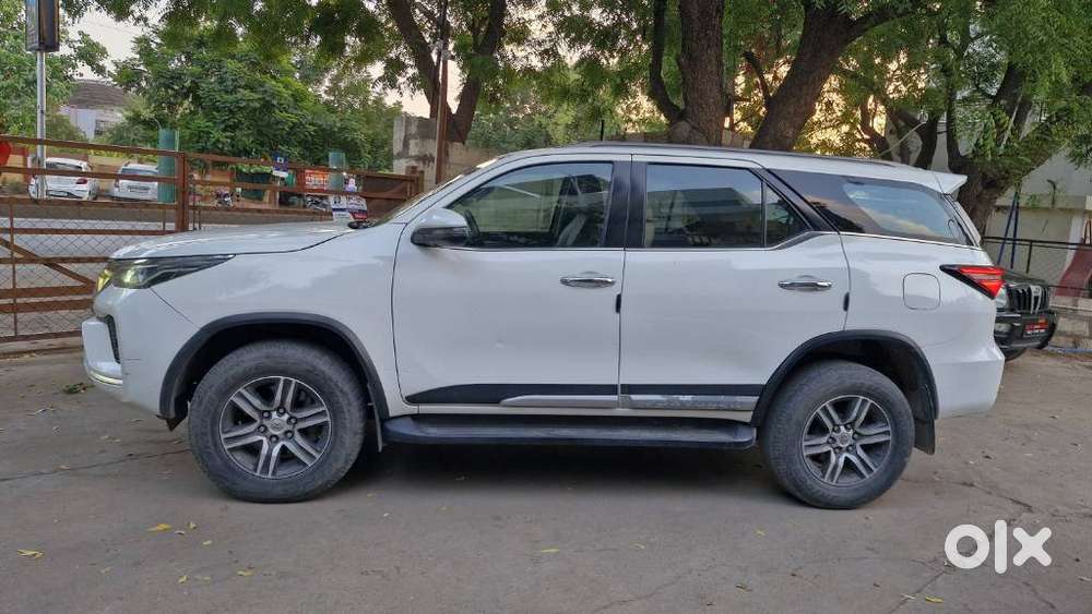 Toyota Fortuner 4x2 At 2.8 Diesel, 2022, Diesel