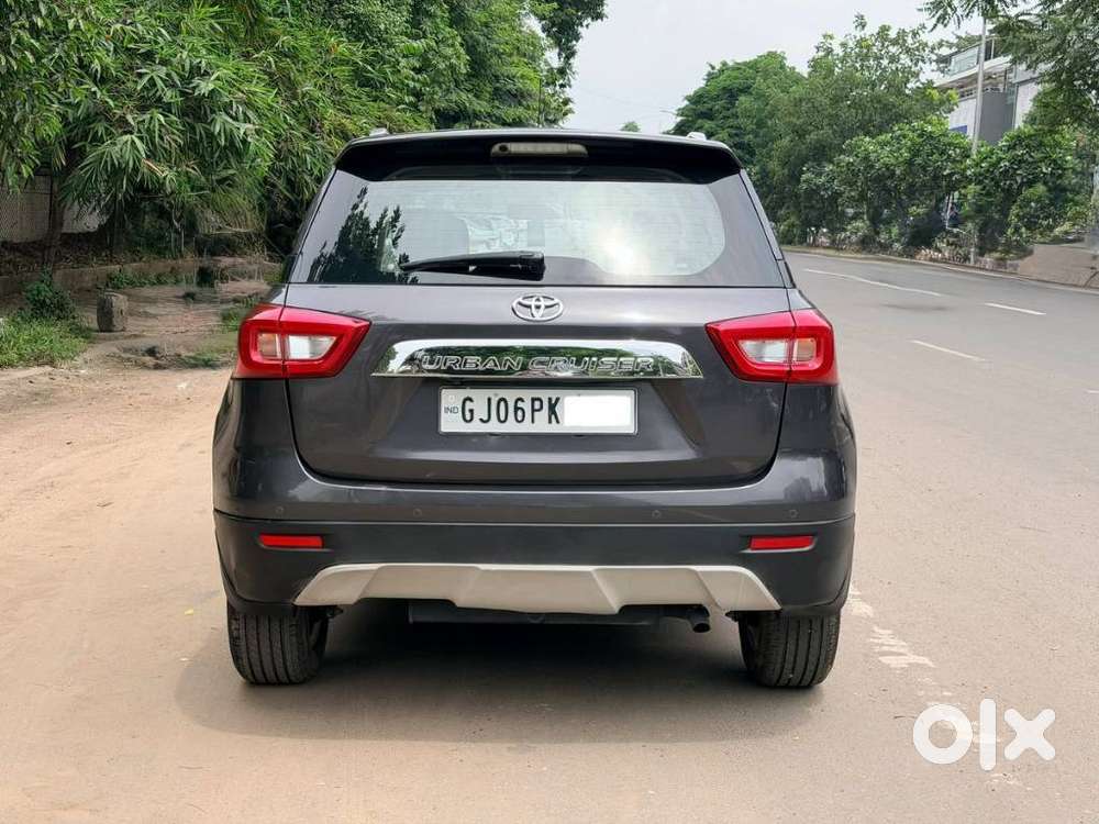 Toyota Urban Cruiser 1.5 Premium Grade At, 2022, Petrol
