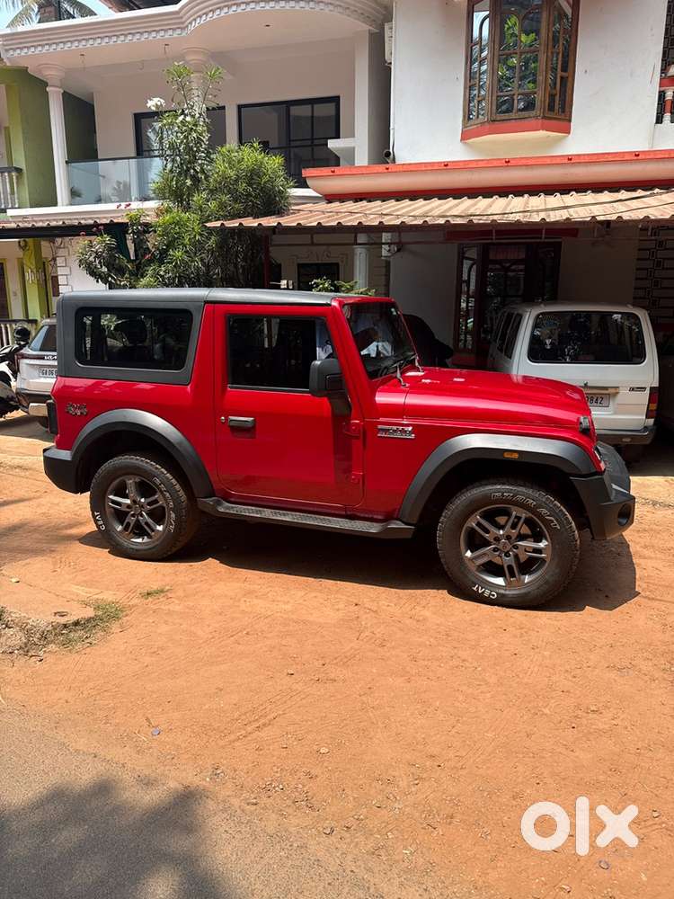 Mahindra Thar Petrol 2022