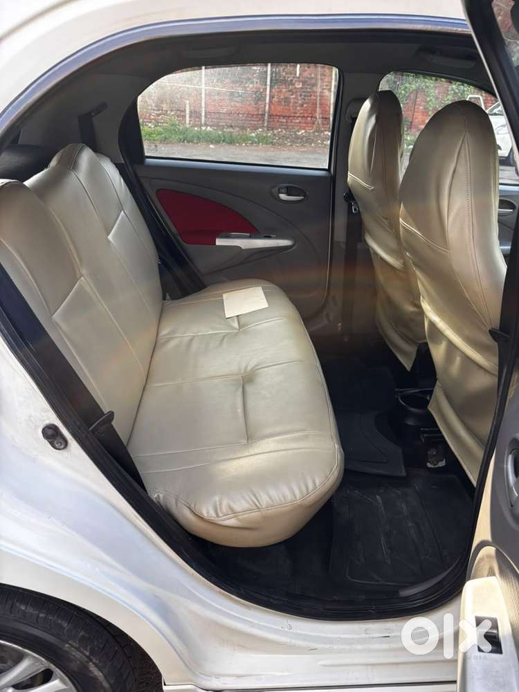 Toyota Etios Liva Vx, 2011, Petrol