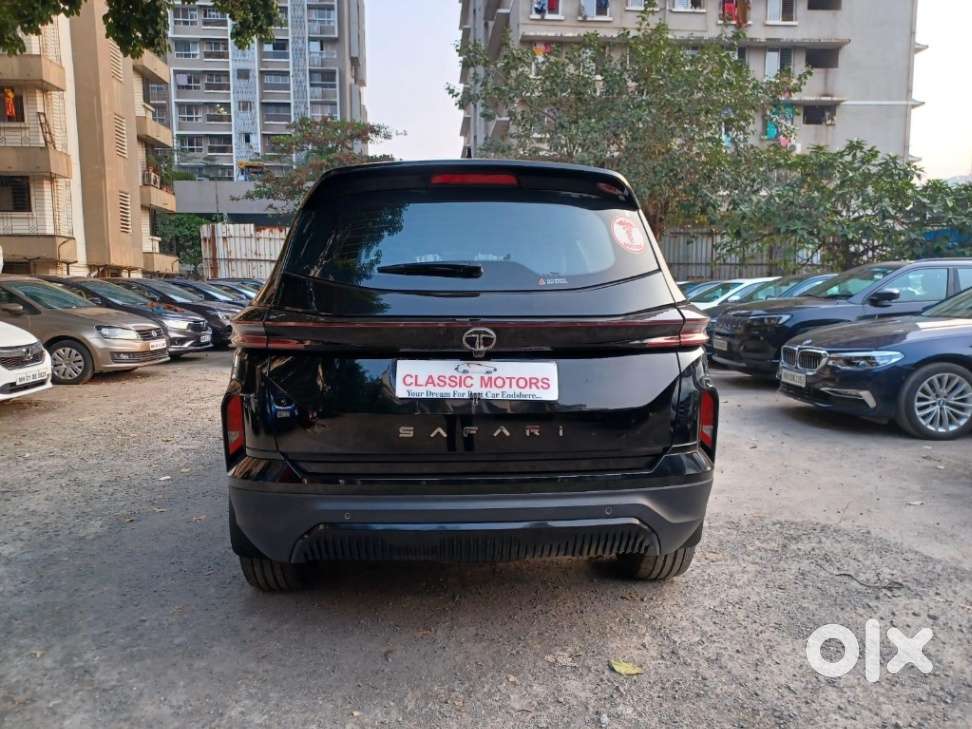 Tata Safari Accomplished Plus 6 Str Dark Edition At, 2024, Diesel