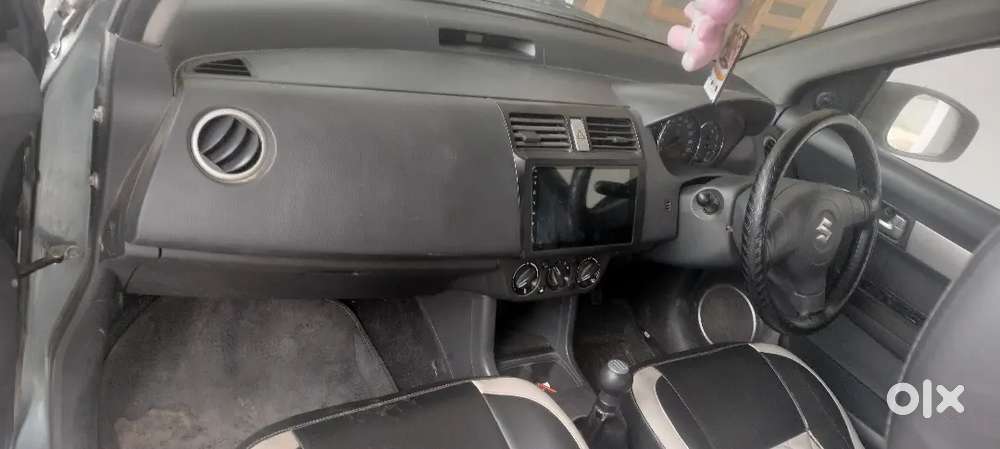 Maruti Suzuki Swift 2010