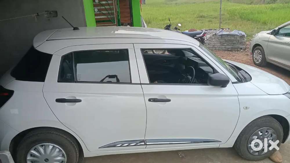 Maruti Suzuki Swift 2021