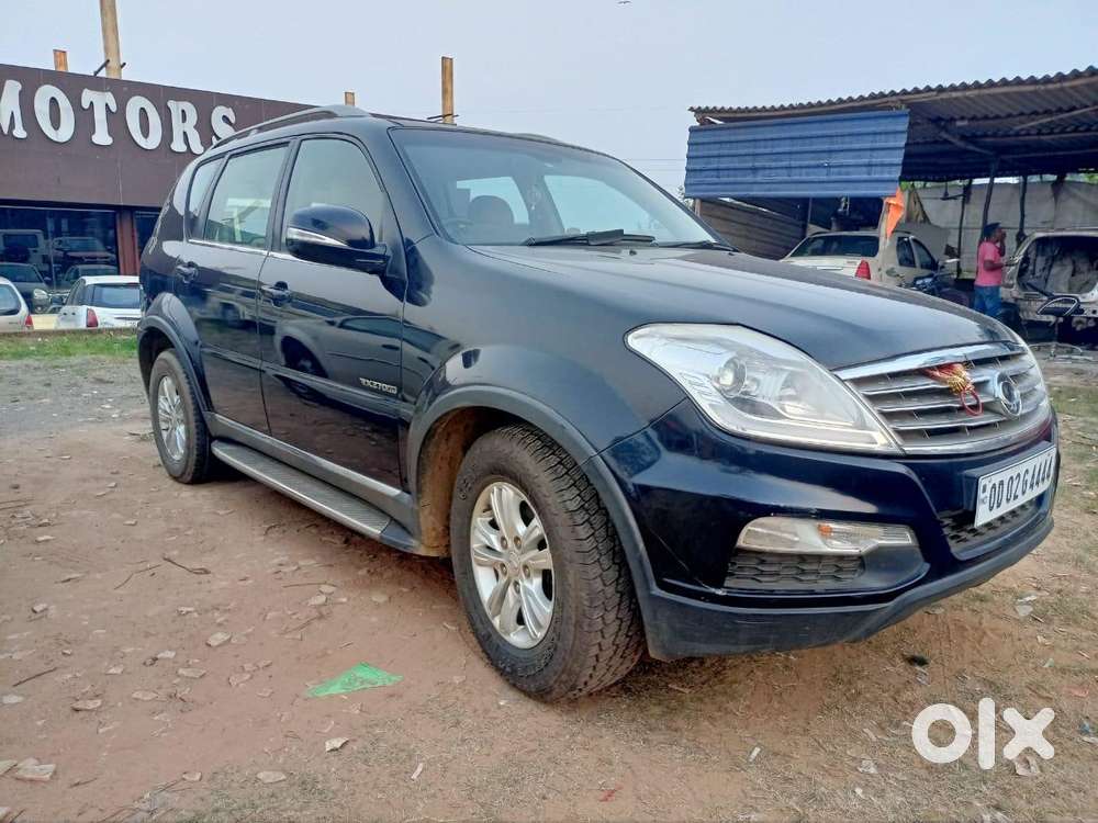 Mahindra Rexton, 2013, Diesel