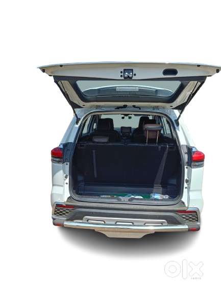 Toyota Innova Hycross 2.0 Gx 7 Str, 2023, Petrol