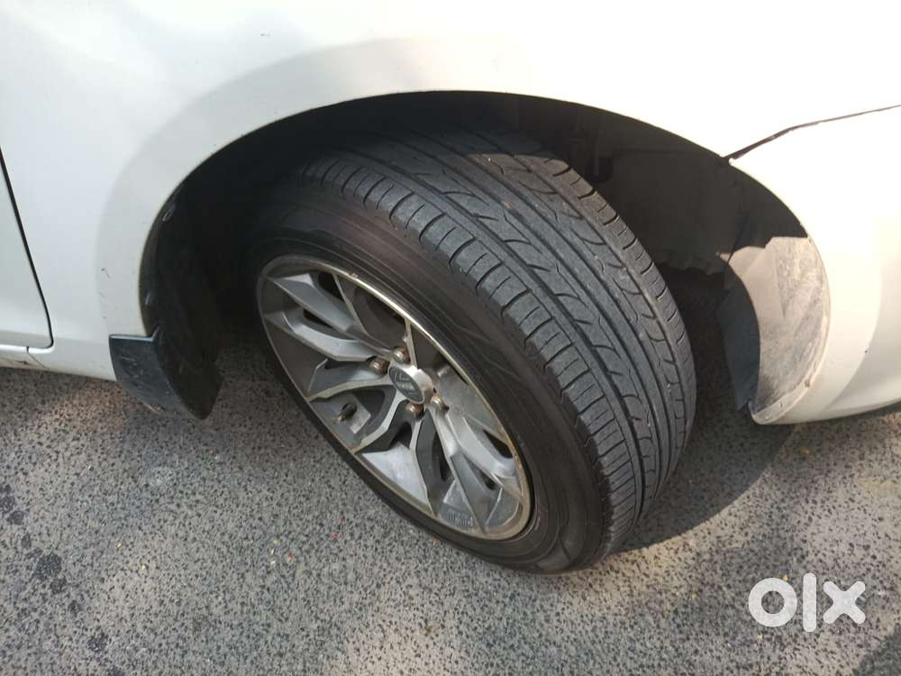 Maruti Suzuki Swift Dzire Vxi 1.2, 2014, Petrol