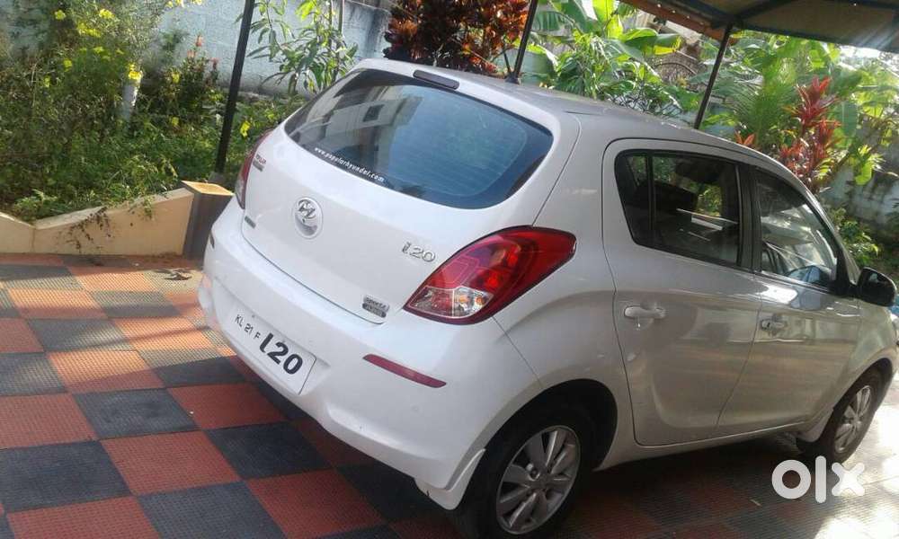 Hyundai I20 Sports 2012 Diesel 67000 Km Driven Well Maintained
