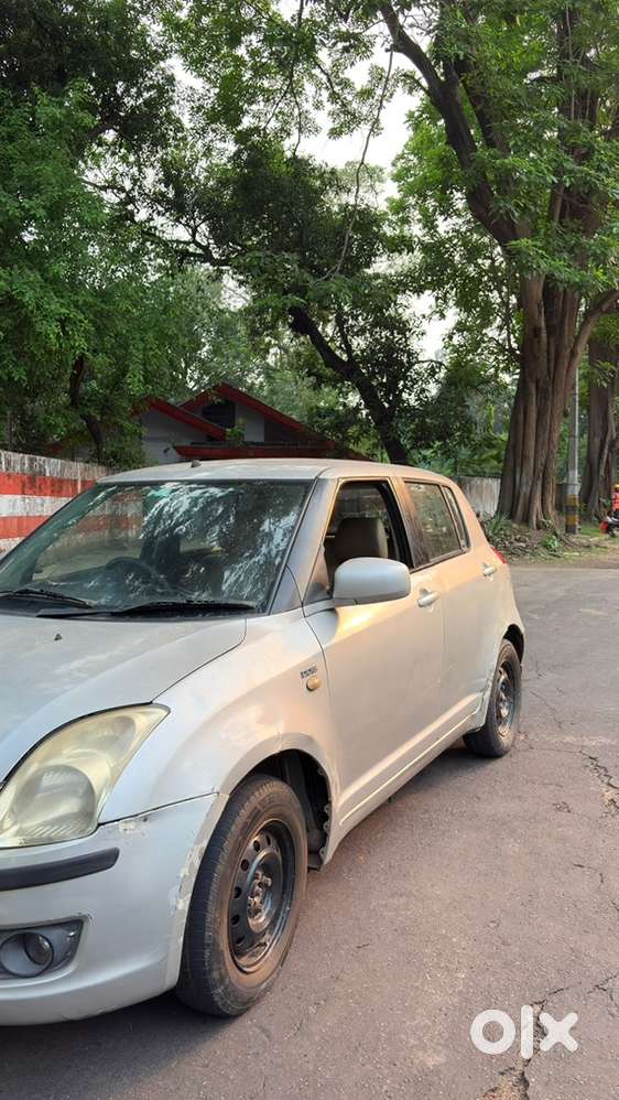 Swift Maruti Petrol 2010
