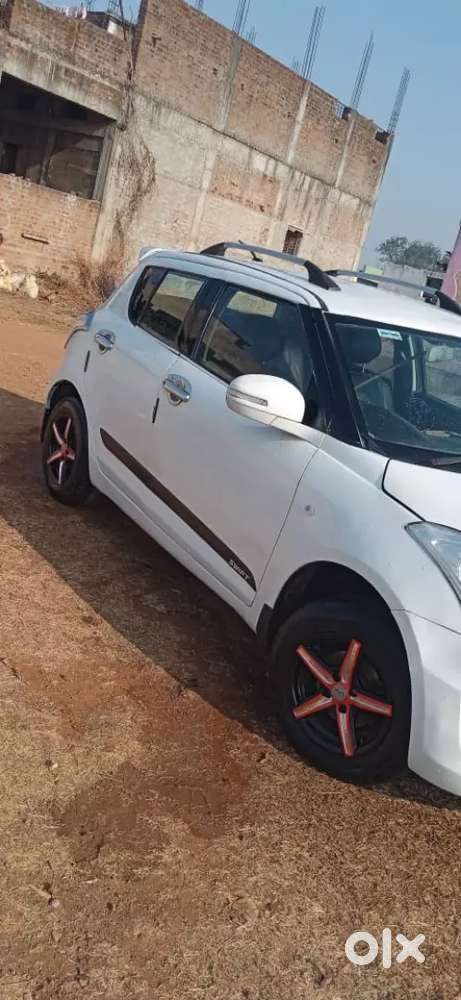 Maruti Suzuki Swift 2012