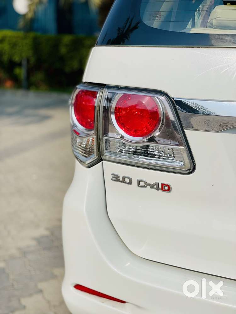 Toyota Fortuner 3.0 4x2 Automatic, 2013, Diesel