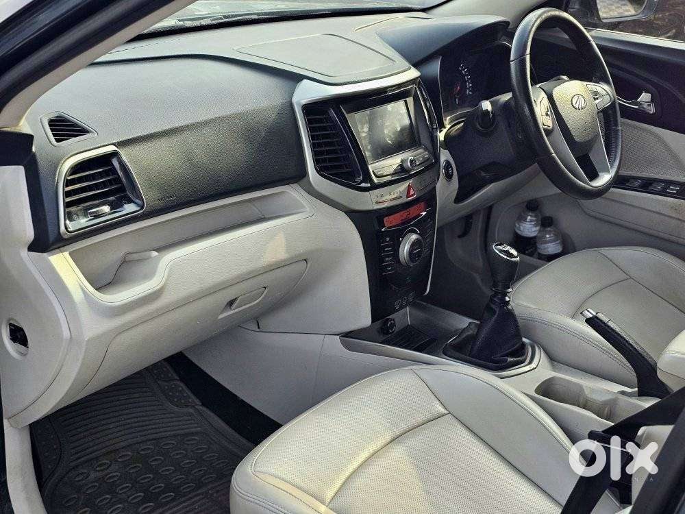 Mahindra Xuv300 W8 Option Dual Tone Diesel, 2019, Diesel