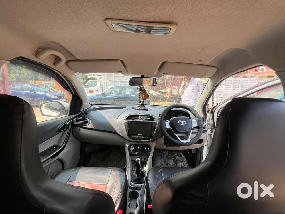 Tata Tiago Petrol 2017 Year