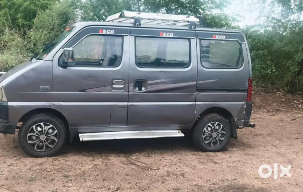 Maruti Suzuki Eeco 2013 Petrol 72000 Km Driven