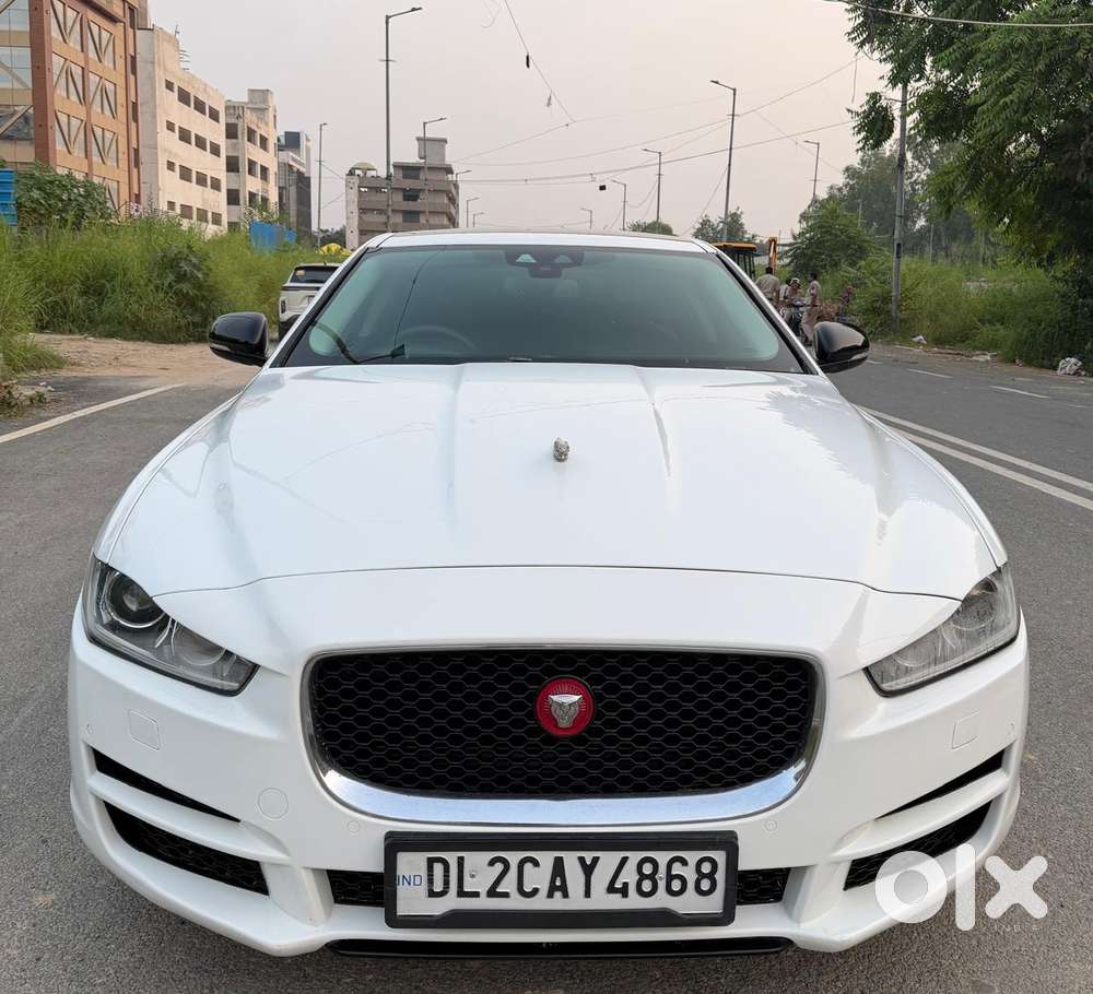 Jaguar Xe Prestige, 2018, Petrol
