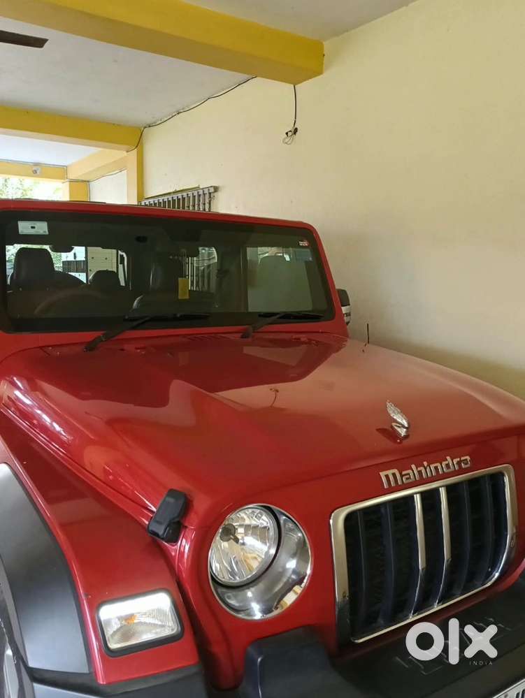 Mahindra Thar Petrol 2023