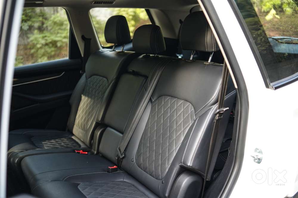 Mg Gloster Savvy 7 Seater, 2024, Diesel