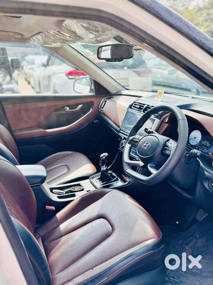 Hyundai Alcazar 1.5 Tdct Signature (o) 7s Petrol, 2023, Petrol