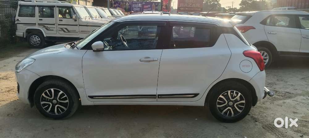 Maruti Suzuki Swift 1.2 Vxi (o), 2023, Petrol