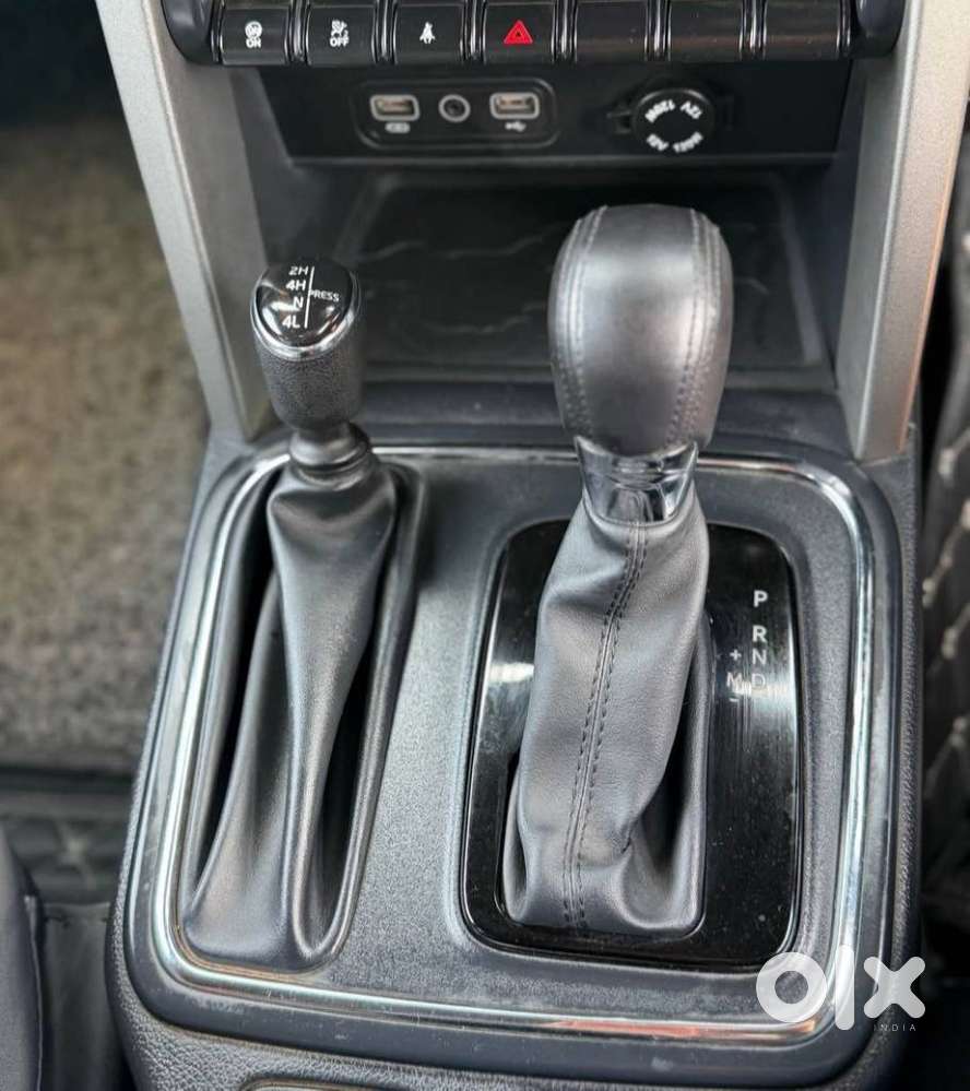 Mahindra Thar Lx P At 4wd 4s Ht, 2022, Petrol