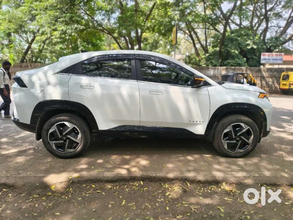Tata Curvv Pure Plus S 1.2 Revotron Petrol 6mt, 2025, Petrol