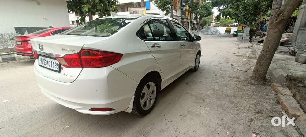 Honda City 1.5 Petrol 2015