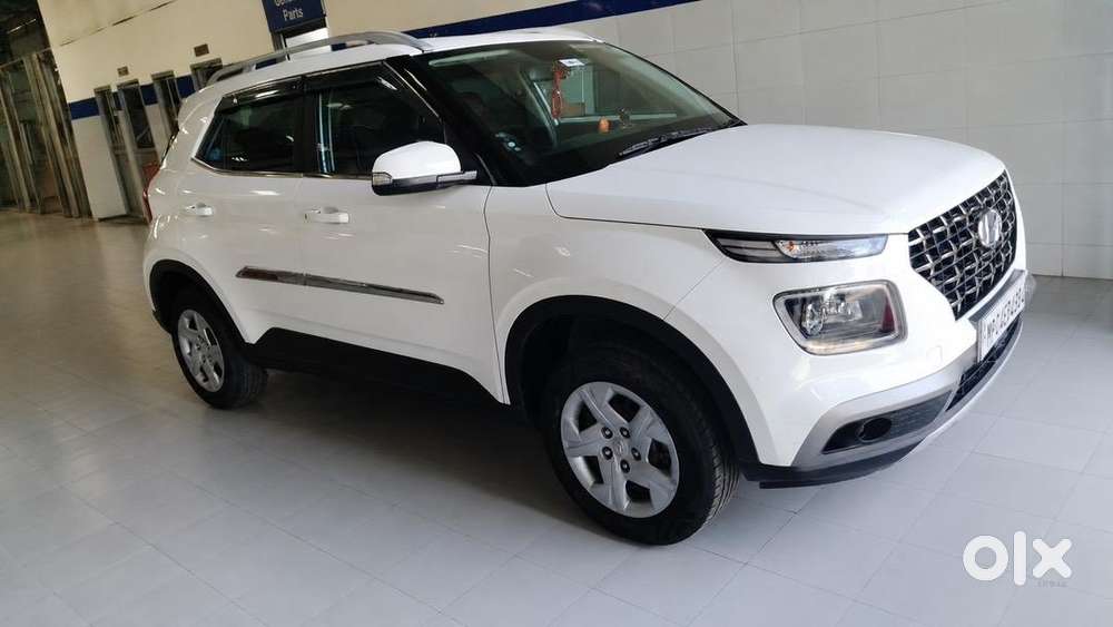 Hyundai Venue Petrol 2021