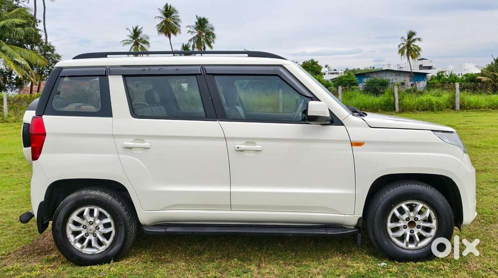 Mahindra Tuv 300 T8, 2016, Diesel