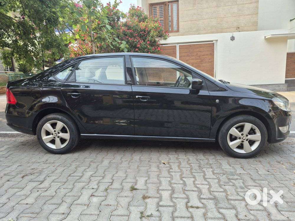 Skoda Rapid 2013-2016 1.5 Tdi Ambition Plus, 2015, Diesel