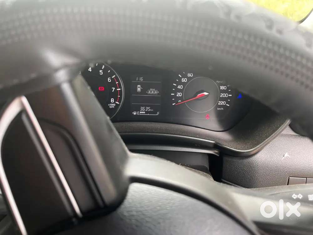 Maruti Suzuki Swift Vxi 2025