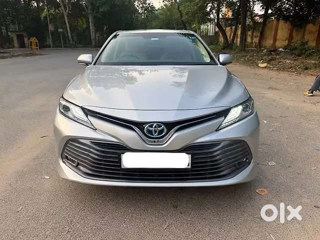 Toyota Camry Hybrid, 2021, Petrol