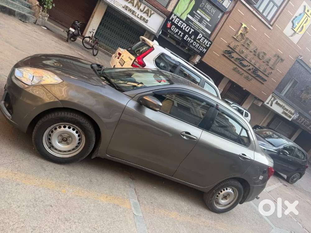 Maruti Suzuki Dzire 1.2 Vxi Cng, 2023, Cng & Hybrids