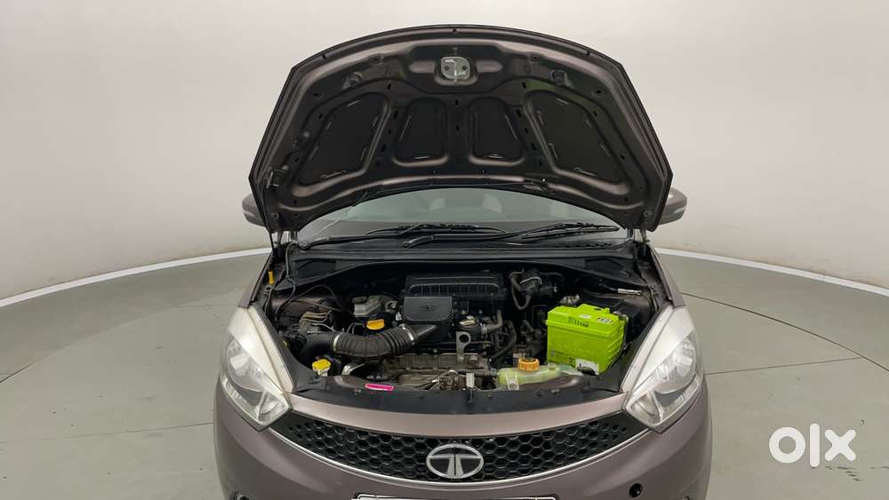 Tata Tiago Xza, 2018, Petrol