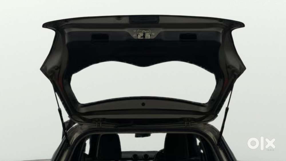 Maruti Suzuki Swift Vxi, 2018, Petrol