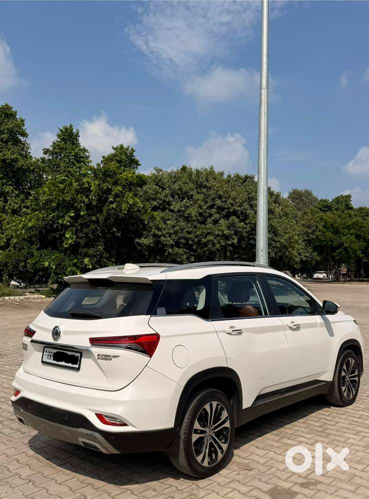 Mg Hector Plus Diesel 2023 Sharp Edition