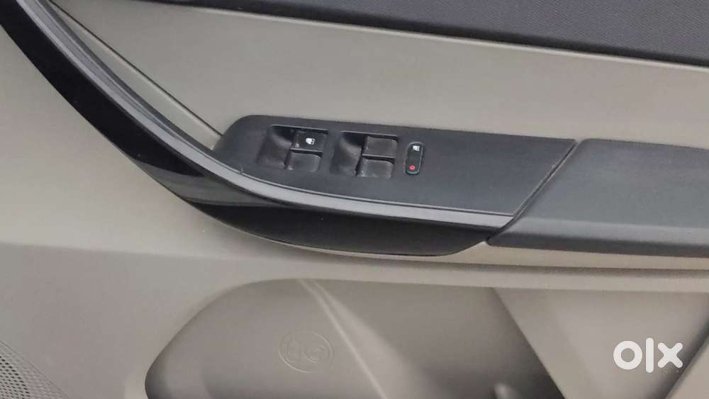 Tata Tiago 1.2 Revotron Xz, 2019, Petrol