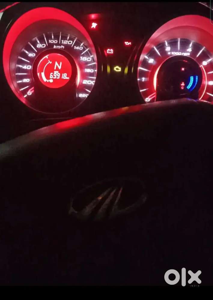 Mahindra Xuv500 2013 Diesel 70000 Km Driven