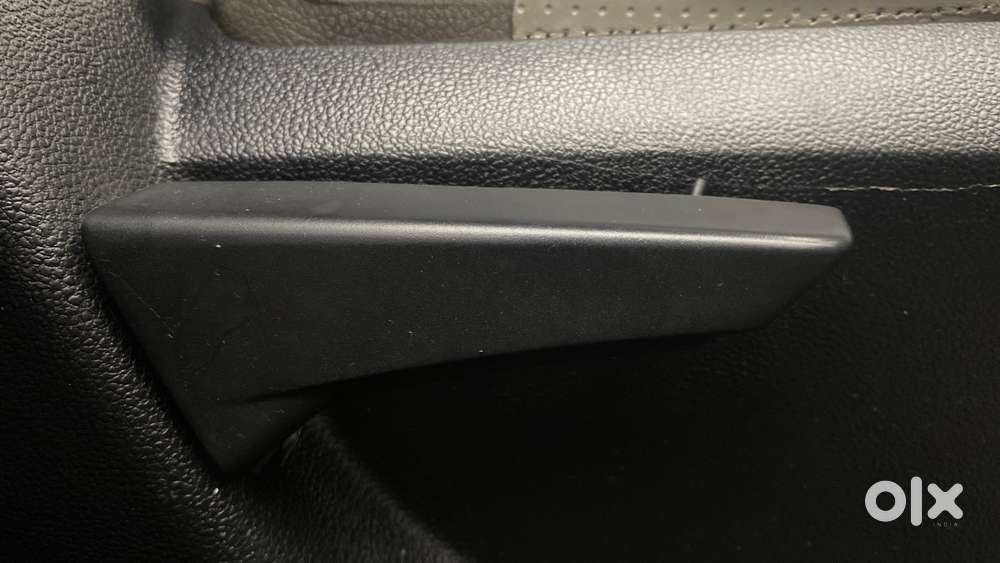 Mahindra Kuv 100 Mfalcon G80 K4, 2016, Petrol