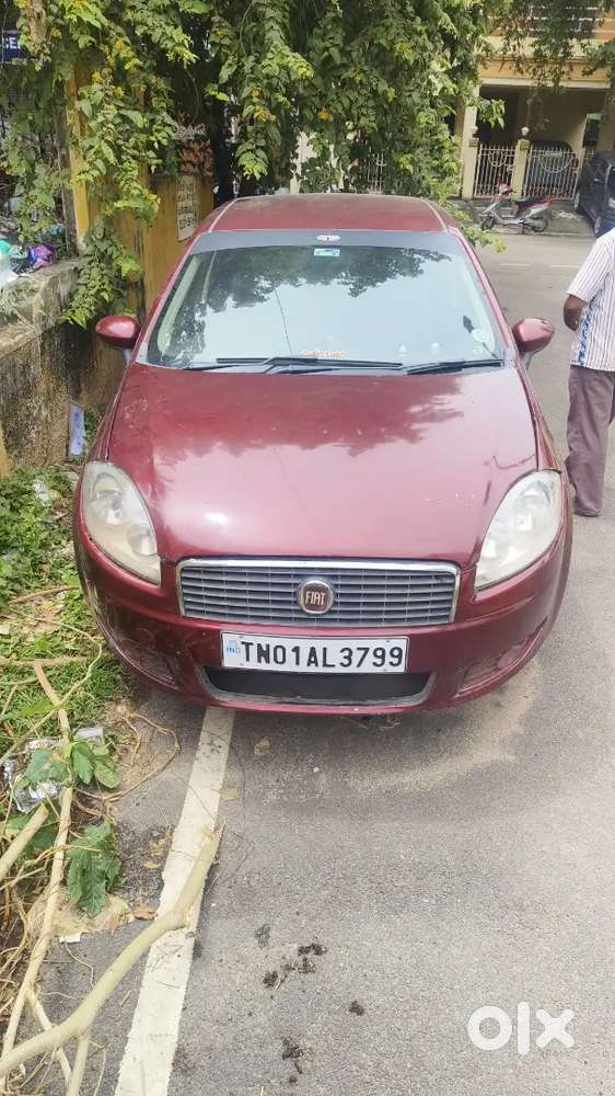 Fiat Linea 2010 Petrol 90000 Km Driven