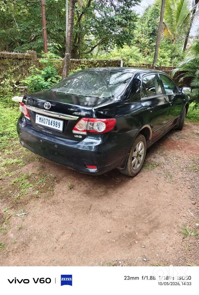 Toyota Corolla Altis 2012