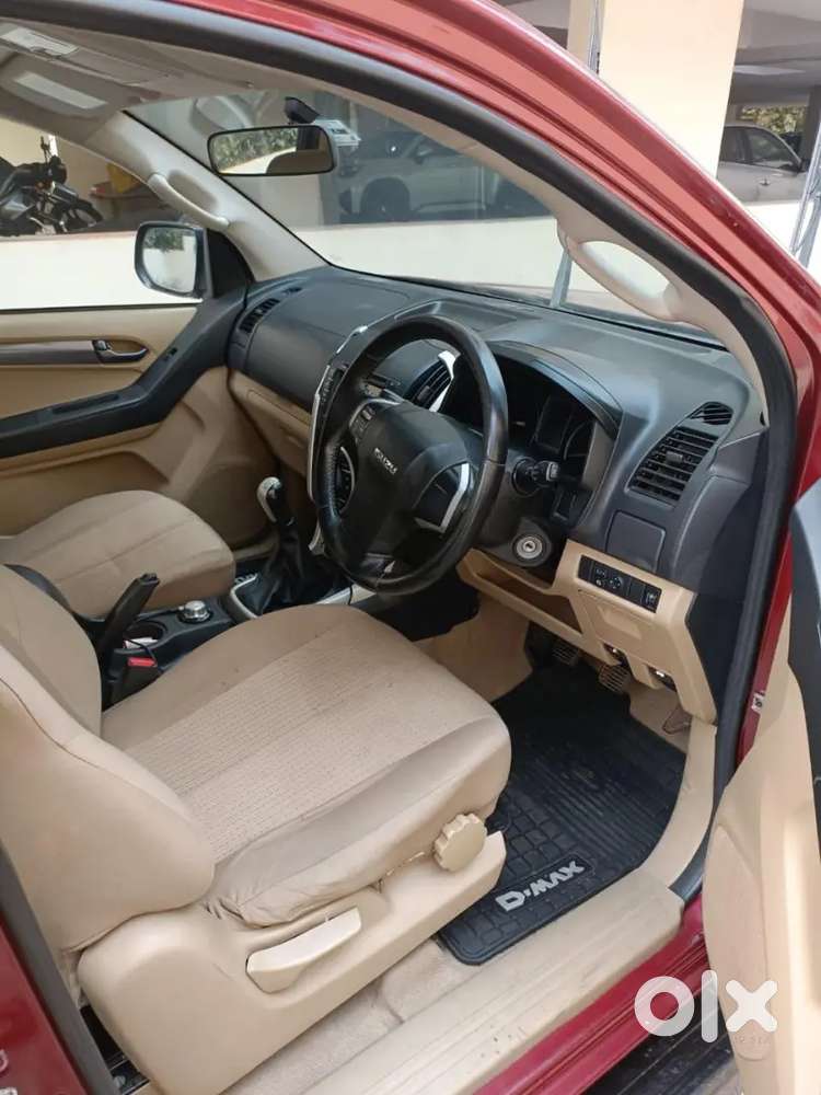 Isuzu D-max V-cross 2018