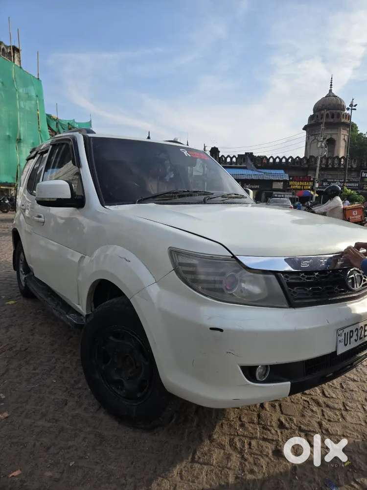 Tata Safari Storme 2013 4x2 Diesel