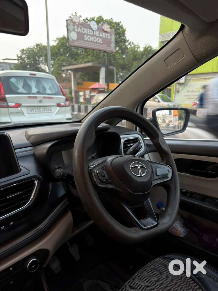 Tata Altroz Xm Plus 2023 Model Year