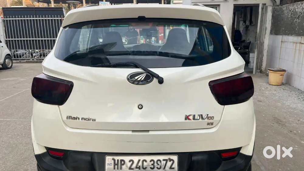 Mahindra Kuv 100 2017