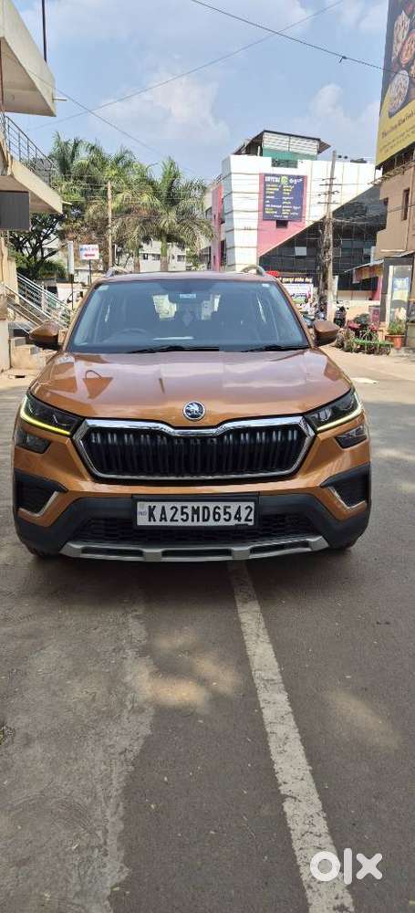 Skoda Kushaq 1.0 Tsi Style, 2022, Petrol