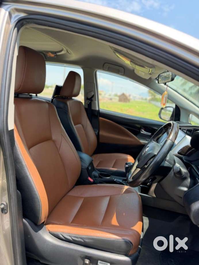 Toyota Innova Crysta 2.8z Automatic, 2019, Diesel