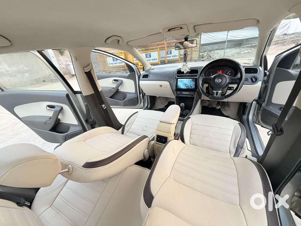 Volkswagen Vento Petrol Highline, 2011, Petrol